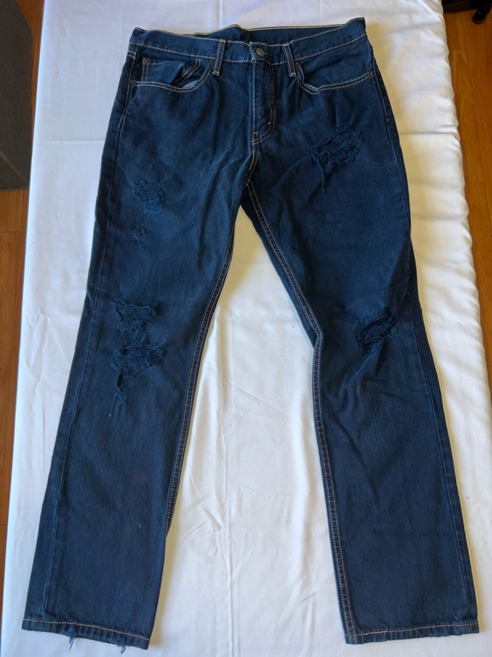 Levis 511 34x30 Distressed Slim Jeans